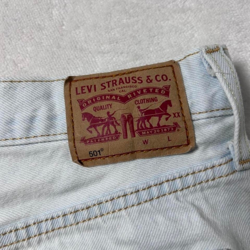 Levis 501 Shorts Womens 27 Blue Distressed High Rise Button Fly Denim Frayed Hem - Picture 3 of 4